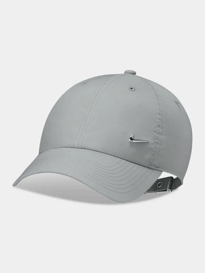 Nike Dri-Fit Metal Swooshk Cap